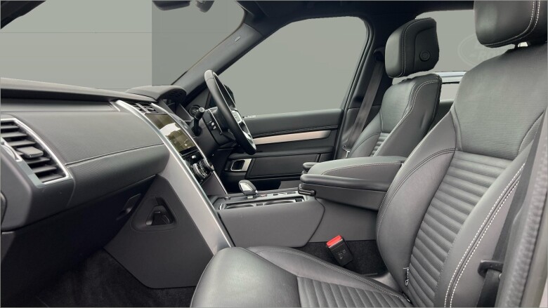 Land Rover Discovery 3.0 D300 R-Dynamic SE 5dr Auto Diesel Station Wagon